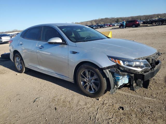 Photo 4 from auction – 2016 KIA OPTIMA LX with VIN 5XXGT4L33GG014874