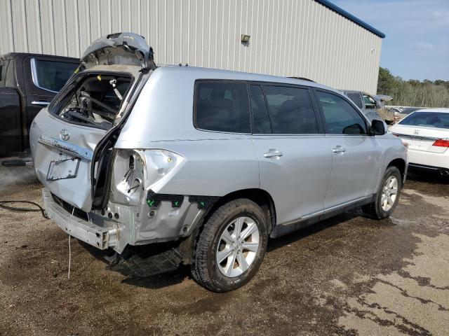 Photo 3 from auction – 2012 TOYOTA HIGHLANDER with VIN 5TDZK3EHXCS069555
