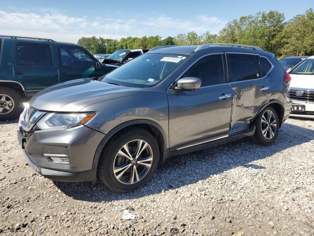 NISSAN ROGUE S 2017 with VIN JN8AT2MT9HW154277 - Photo from auction