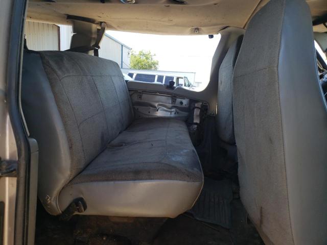 Photo 11 from auction – 2003 FORD ECONOLINE with VIN 1FBSS31L53HA75705