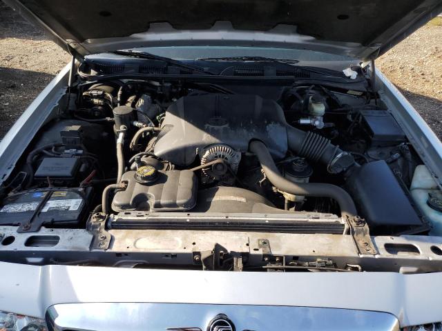 Photo 11 from auction – 2000 MERCURY GRAND MARQ with VIN 2MEFM75W4YX647582