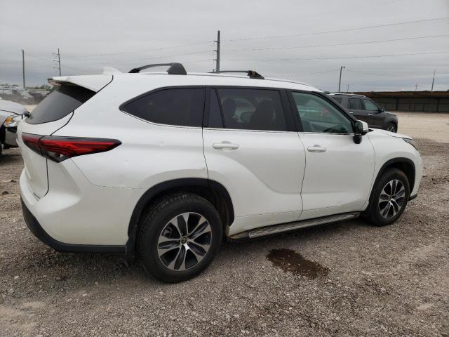 Photo 3 from auction – 2021 TOYOTA HIGHLANDER with VIN 5TDGZRBHXMS117468