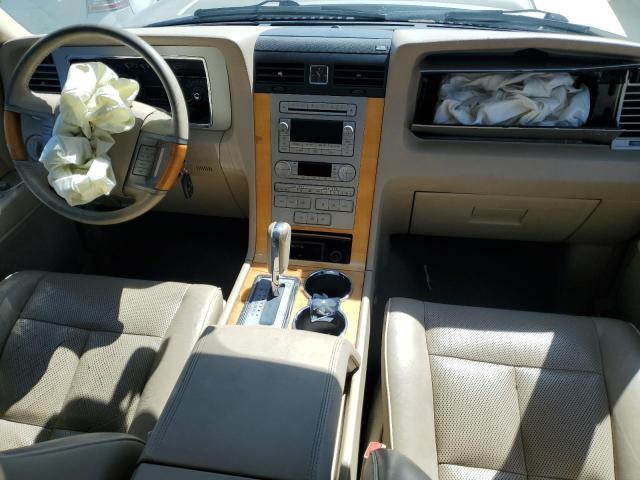 Photo 8 from auction – 2008 LINCOLN NAVIGATOR with VIN 5LMFU28518LJ12755