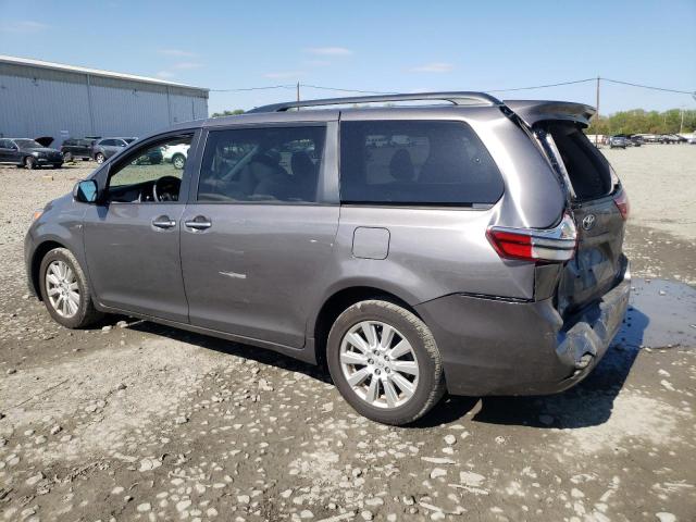 Photo 2 from auction – 2017 TOYOTA SIENNA XLE with VIN 5TDDZ3DC3HS148858