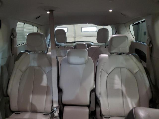 Photo 10 from auction – 2017 CHRYSLER PACIFICA T with VIN 2C4RC1BG7HR810452