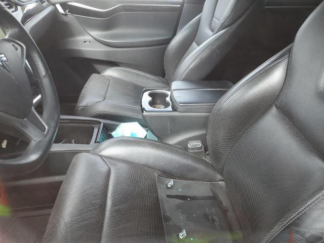 Photo 7 from auction – 2016 TESLA MODEL X with VIN 5YJXCAE40GFS00802