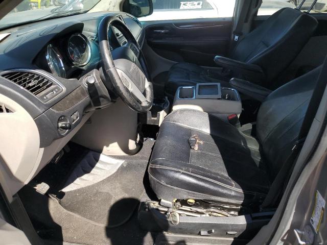 Photo 7 from auction – 2015 CHRYSLER TOWN & COU with VIN 2C4RC1BG6FR655020