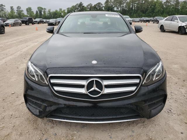 Photo 5 from auction – 2017 MERCEDES-BENZ E 300 with VIN WDDZF4JB2HA025975