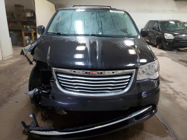 Photo 5 from auction – 2015 CHRYSLER TOWN & COU with VIN 2C4RC1BG7FR595068