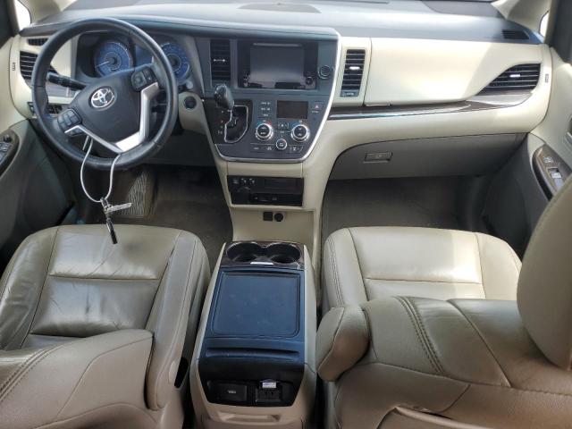 Photo 8 from auction – 2016 TOYOTA SIENNA XLE with VIN 5TDYK3DC9GS724862