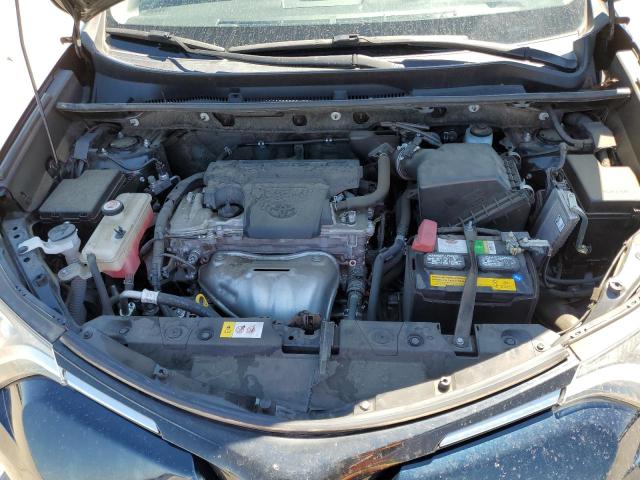Photo 11 from auction – 2017 TOYOTA RAV4 LE with VIN JTMZFREV4HJ120713