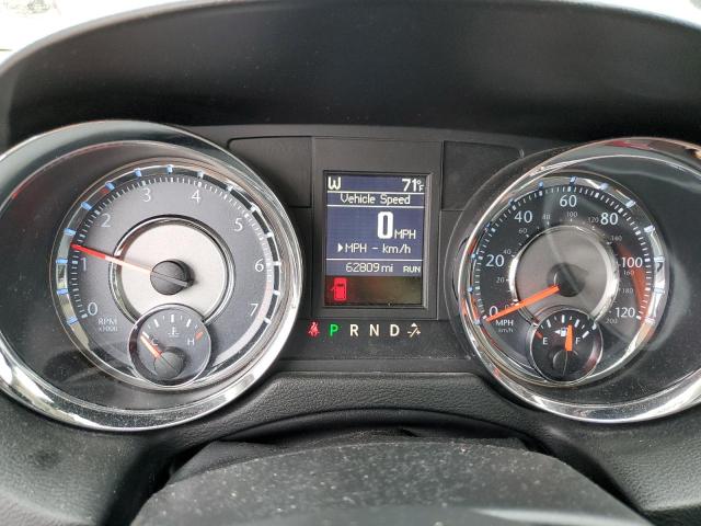 Photo 9 from auction – 2013 CHRYSLER TOWN & COU with VIN 2C4RC1BG5DR821797
