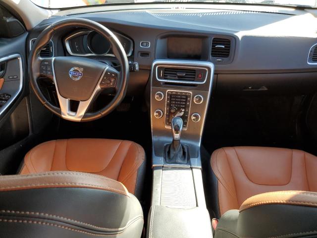 Photo 8 from auction – 2015 VOLVO V60 CROSS with VIN YV4612HK6F1001467