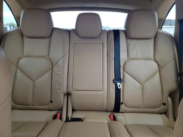Photo 10 from auction – 2011 PORSCHE CAYENNE S with VIN WP1AB2A28BLA42880