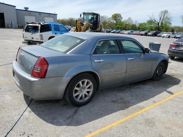 Photo 3 from auction – 2007 CHRYSLER 300C with VIN 2C3KA63H57H725971