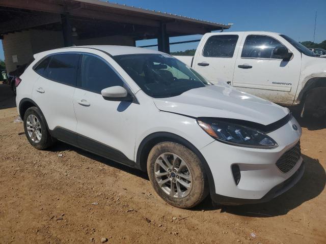 Photo 4 from auction – 2020 FORD ESCAPE with VIN 1FMCU0G63LUA92726
