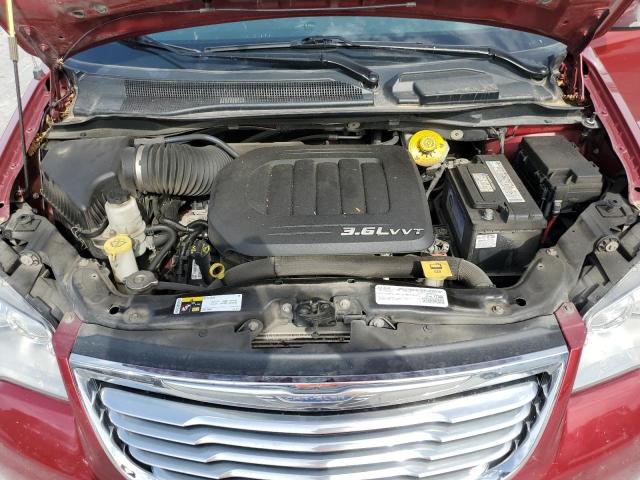 Photo 12 from auction – 2015 CHRYSLER TOWN & COU with VIN 2C4RC1CG4FR742199