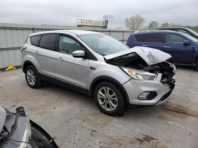 Photo 4 from auction – 2017 FORD ESCAPE SE with VIN 1FMCU0GDXHUC66104
