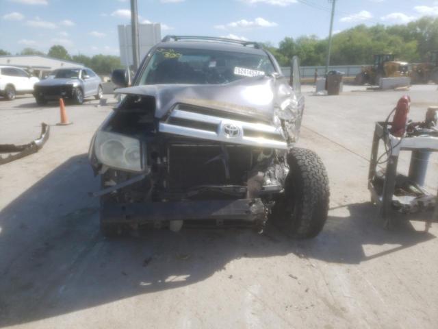 Photo 5 from auction – 2005 TOYOTA 4RUNNER SR with VIN JTEBU14RX50058230