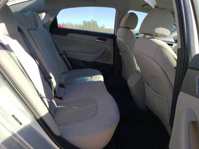 Photo 10 from auction – 2018 HYUNDAI SONATA SE with VIN 5NPE24AF7JH684656