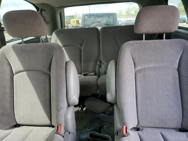 Photo 10 from auction – 2002 DODGE GRAND CARA with VIN 2B8GP74L22R589841
