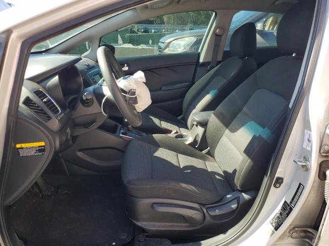 Photo 7 from auction – 2017 KIA FORTE LX with VIN 3KPFK4A74HE055254