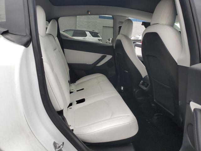 Photo 10 from auction – 2020 TESLA MODEL Y with VIN 5YJYGDEF7LF023526