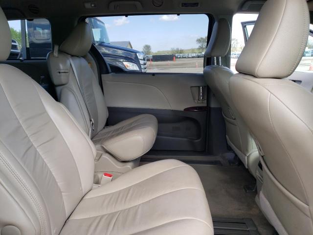 Photo 11 from auction – 2012 TOYOTA SIENNA XLE with VIN 5TDYK3DC9CS184682