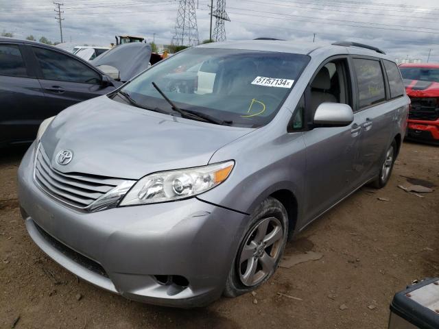 TOYOTA SIENNA LE 2017 with VIN 5TDKZ3DCXHS834743 - Photo from auction
