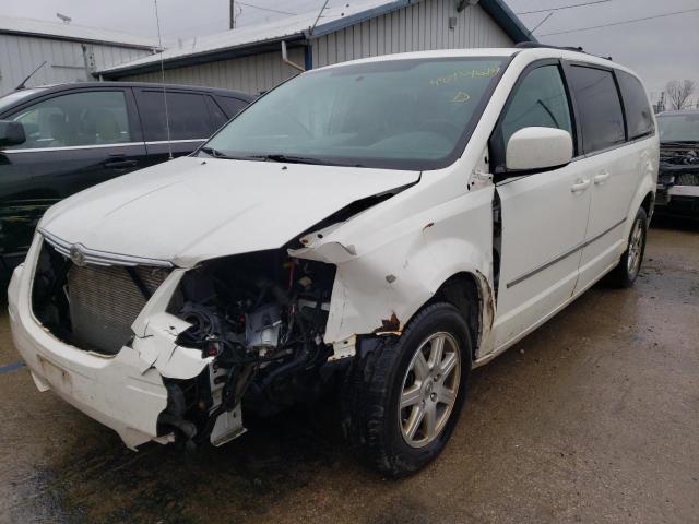 Photo 1 from auction – 2010 CHRYSLER TOWN & COU with VIN 2A4RR8DX2AR330419