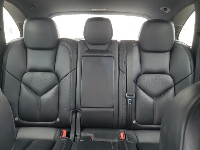 Photo 10 from auction – 2017 PORSCHE CAYENNE with VIN WP1AA2A29HKA90714