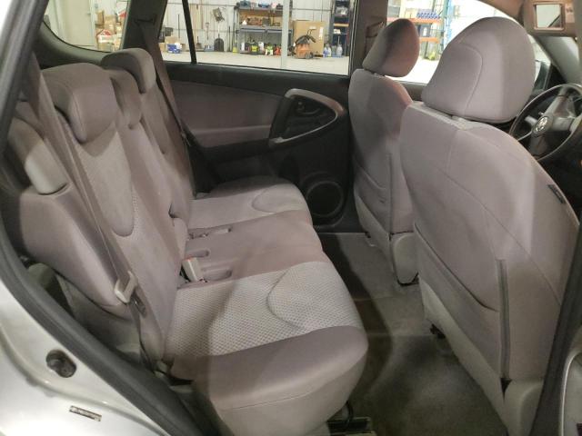 Photo 11 from auction – 2007 TOYOTA RAV4 with VIN JTMBD33V975055503