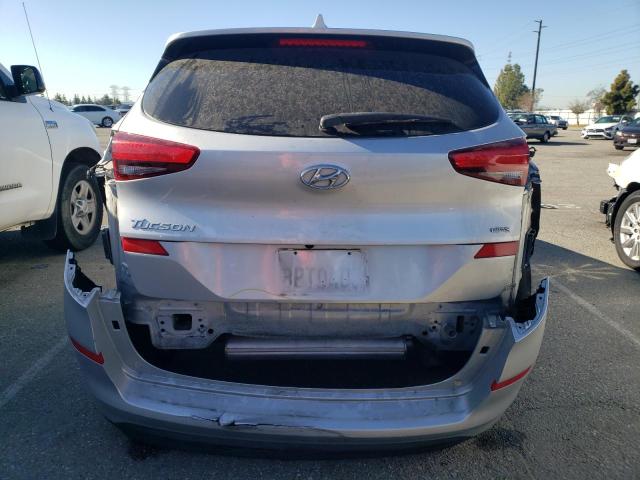 Photo 6 from auction – 2019 HYUNDAI TUCSON SE with VIN KM8J2CA40KU861087