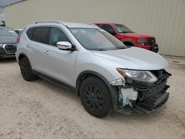 Photo 4 from auction – 2017 NISSAN ROGUE S with VIN 5N1AT2MT7HC743112