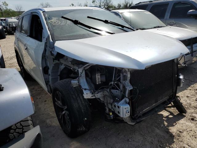 Photo 4 from auction – 2016 TOYOTA HIGHLANDER with VIN 5TDJKRFH7GS273346