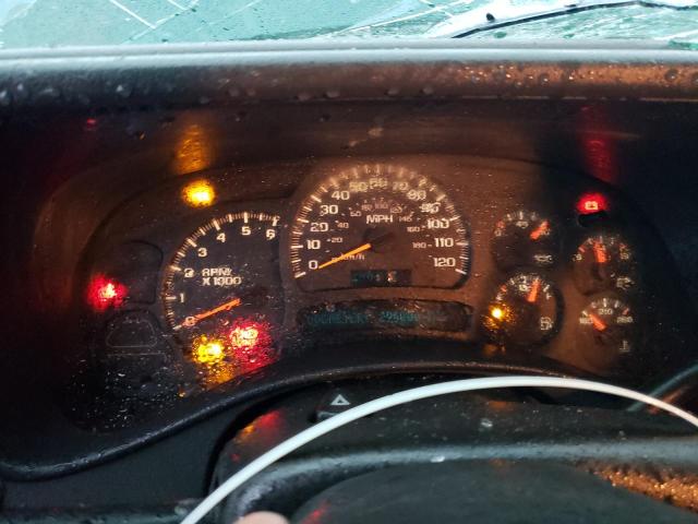 Photo 9 from auction – 2005 CHEVROLET SILVERADO with VIN 2GCEC19T851203584