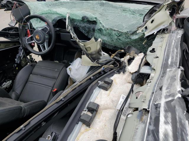 Photo 8 from auction – 2022 PORSCHE CAYENNE with VIN WP1AA2AY2NDA03689