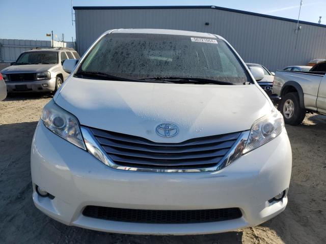 Photo 5 from auction – 2016 TOYOTA SIENNA XLE with VIN 5TDYK3DC6GS711499