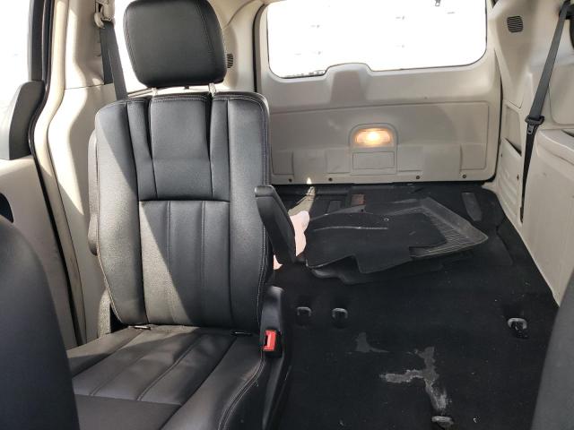 Photo 10 from auction – 2016 CHRYSLER TOWN & COU with VIN 2C4RC1BGXGR118541