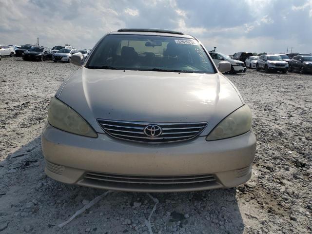 Photo 5 from auction – 2005 TOYOTA CAMRY LE with VIN 4T1BF30K55U601037