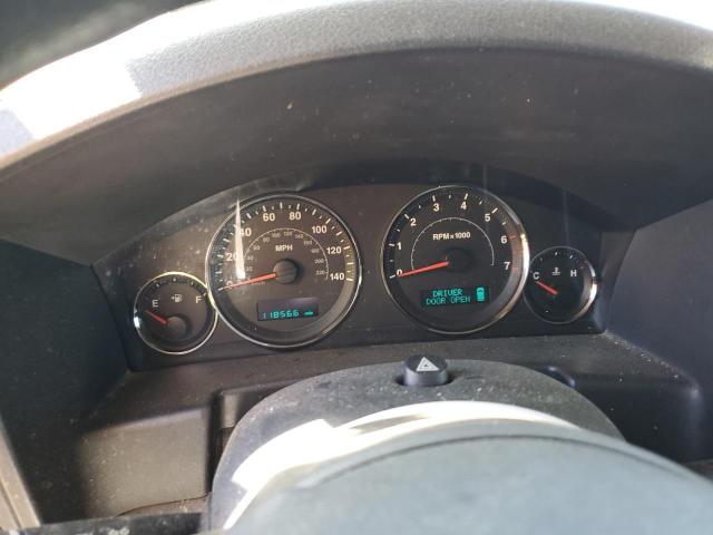 Photo 9 from auction – 2006 JEEP COMMANDER with VIN 1J8HH48K06C230890