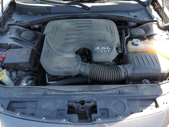 Photo 11 from auction – 2017 CHRYSLER 300 LIMITE with VIN 2C3CCAAG8HH547079