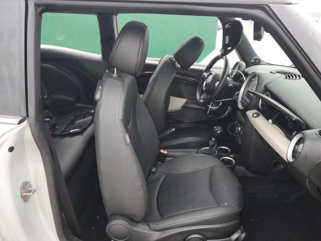 Photo 7 from auction – 2011 MINI COOPER with VIN WMWSU3C5XBT253167