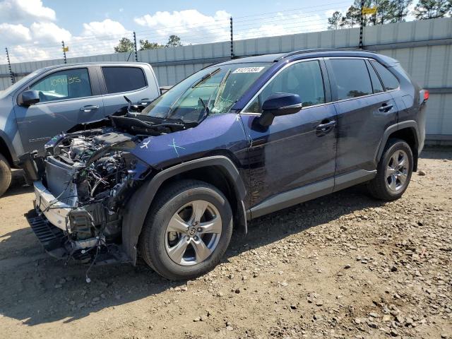 TOYOTA RAV4 XLE 2022 with VIN JTMP1RFV1ND089449 - Photo from auction