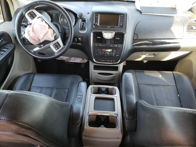 Photo 8 from auction – 2016 CHRYSLER TOWN & COU with VIN 2C4RC1BG3GR205861