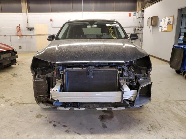 Photo 5 from auction – 2017 AUDI Q7 PREMIUM with VIN WA1LAAF72HD003937