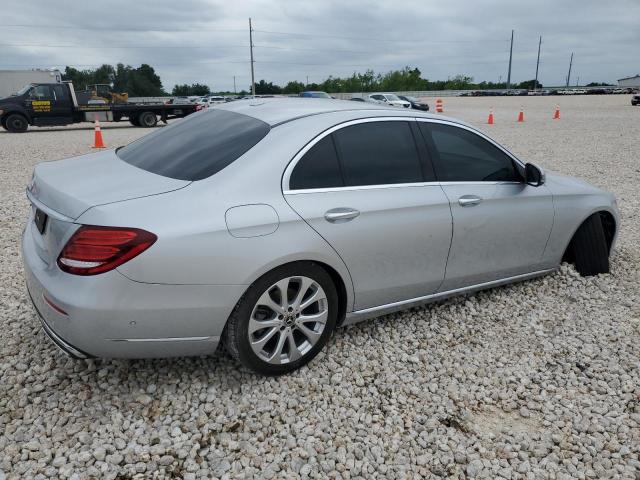 Photo 3 from auction – 2018 MERCEDES-BENZ E 300 with VIN WDDZF4JB8JA337014