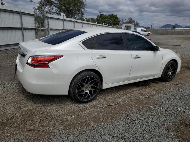 Photo 3 from auction – 2015 NISSAN ALTIMA 2.5 with VIN 1N4AL3APXFC211048