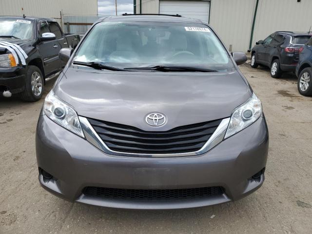 Photo 5 from auction – 2013 TOYOTA SIENNA with VIN 5TDKK3DC4DS392640