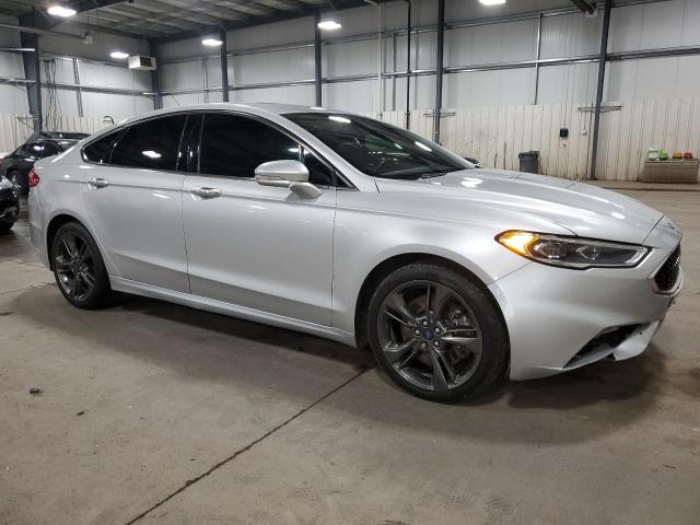 Photo 4 from auction – 2017 FORD FUSION SPO with VIN 3FA6P0VP0HR212832